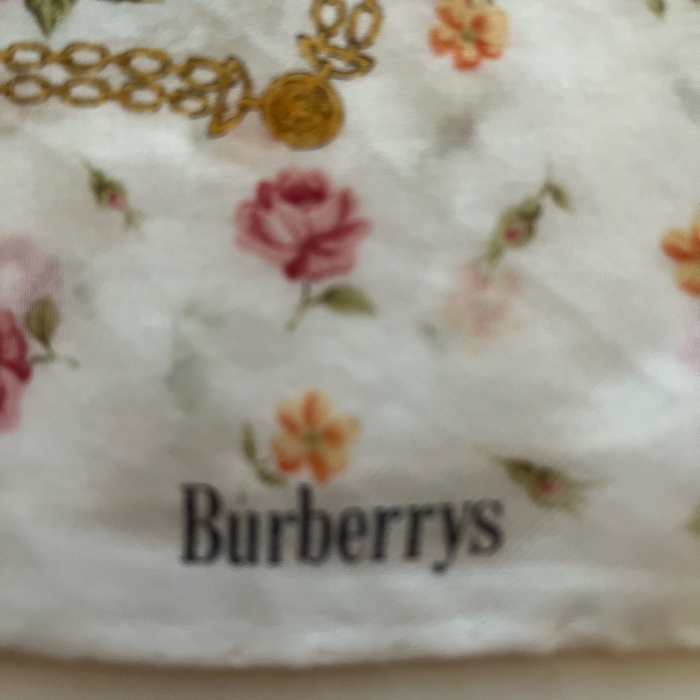 Vintage Burberrys Scarf - Picture 2 of 3